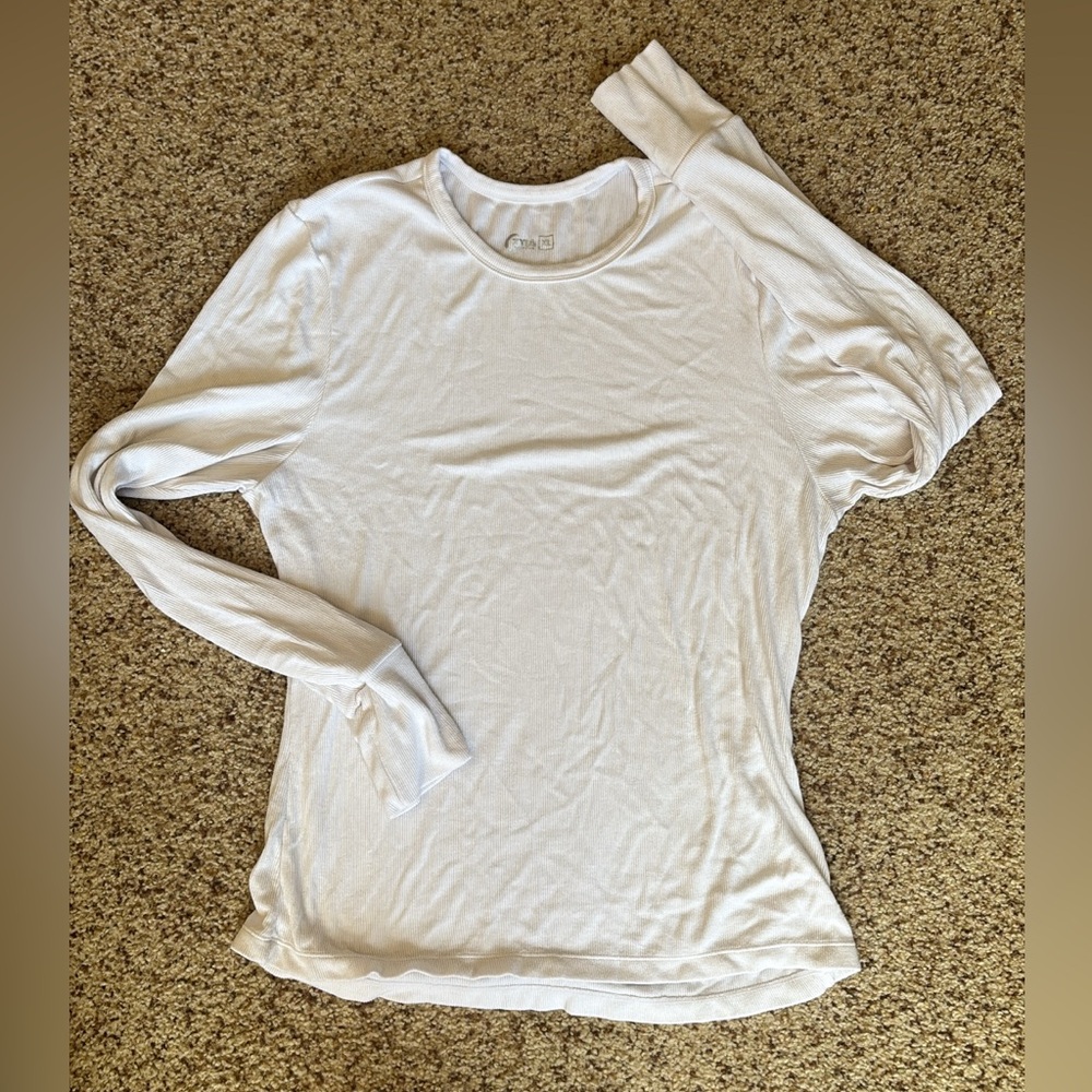 Zyia Active White Amara Long Sleeve shirt